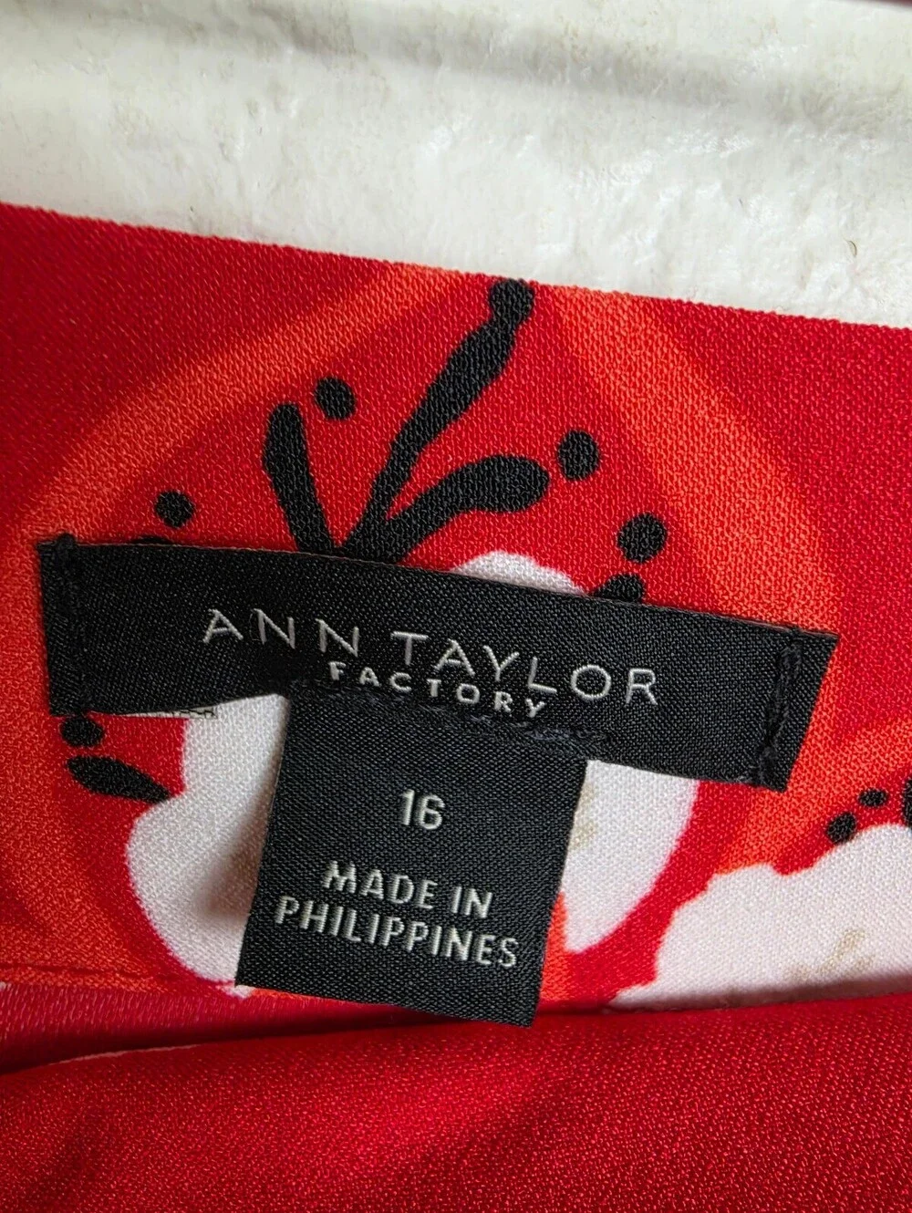 Ann Taylor Factory Red Floral Wrap Skirt Size 16